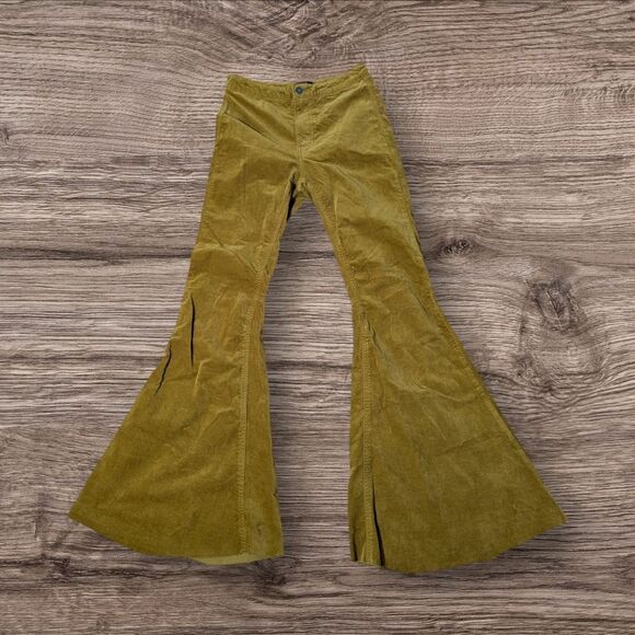 Forever 21 Brown Ultra  Flare Stretch Soft Cordurpy Velour Jeans - Picture 1 of 7